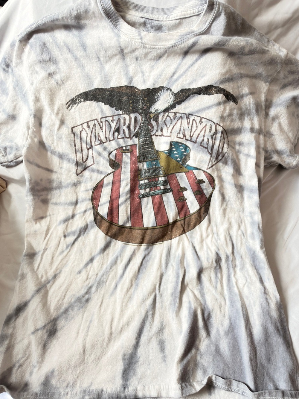 Lynyrd Skynyrd Tie Dye Band T-Shirt American Flag Guitar Graphic Rock Tee